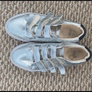 ASOS silver sneakers w black star in back size 7